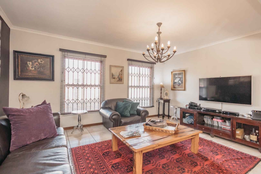 To Let 4 Bedroom Property for Rent in Joostenbergvlakte Western Cape